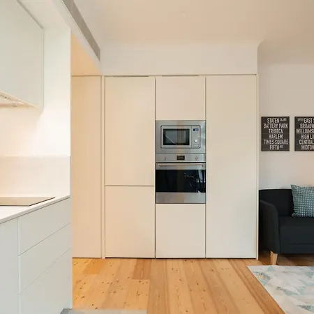 Apartment Urban Stylish With Balcony Porto