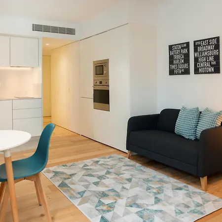 Apartment Urban Stylish With Balcony Porto