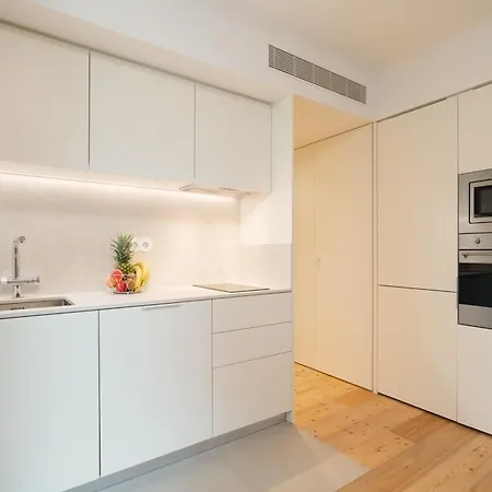 Urban Stylish With Balcony *