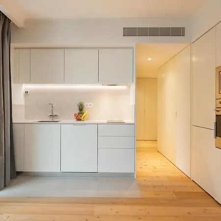 Urban Stylish With Balcony Apartament Porto